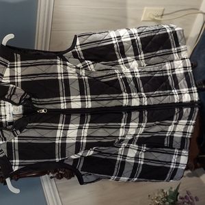Black and White Plaid Vest. Size 1X